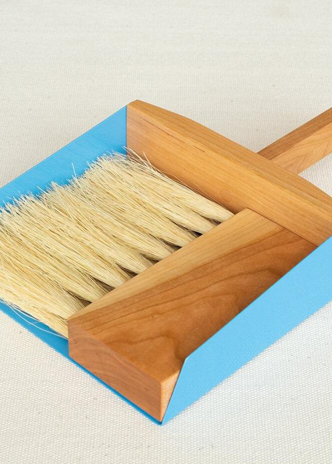 Dustpan Block Set in Cherry + Blue