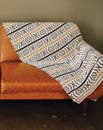Otok Throw