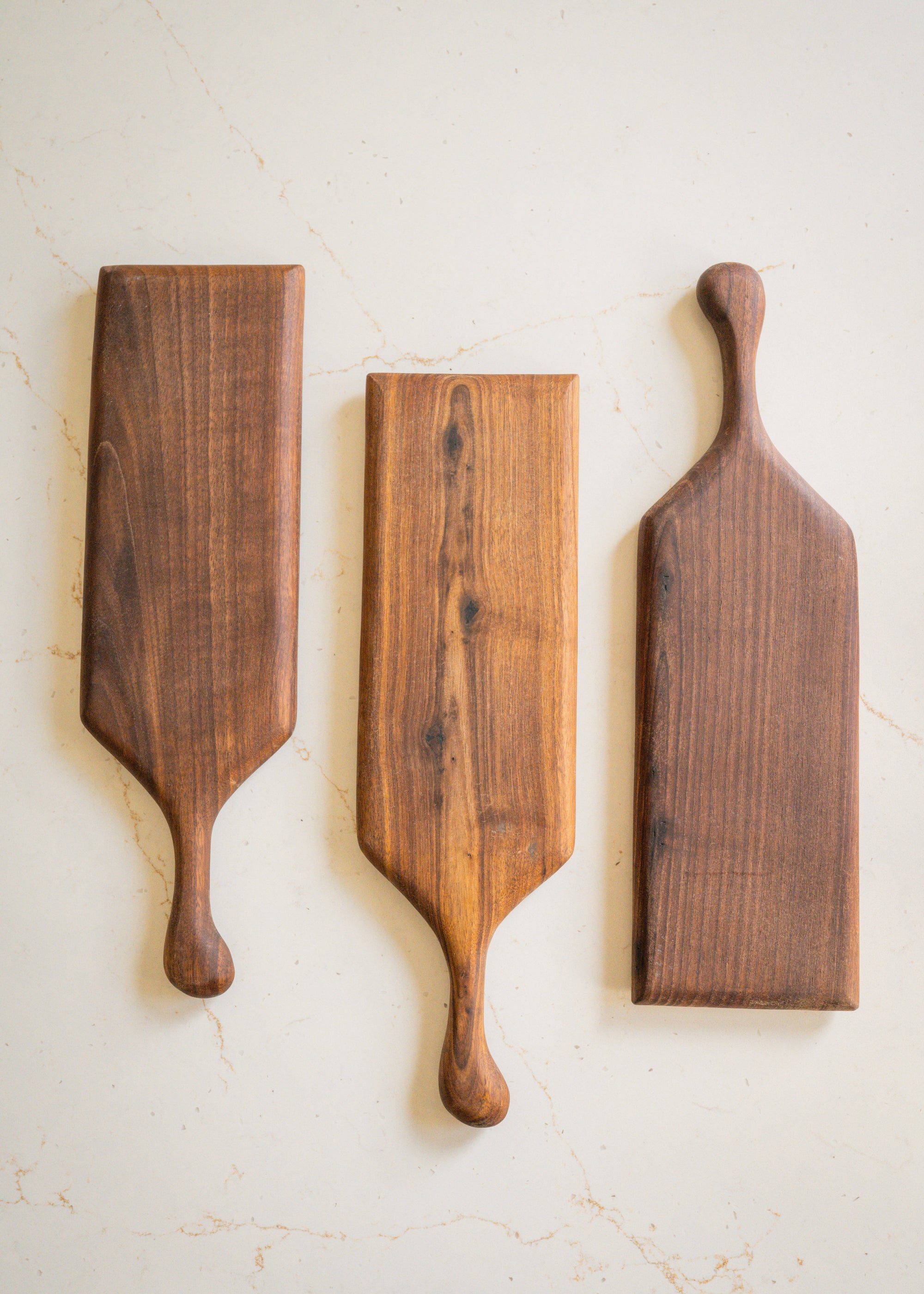 Juniper Cheeseboard in Walnut